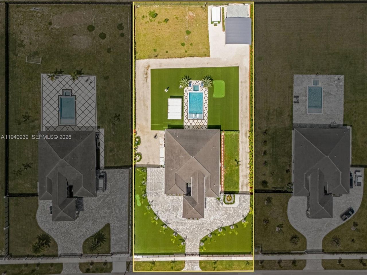 18261 SW 224th St, Miami, FL 33170 Photo