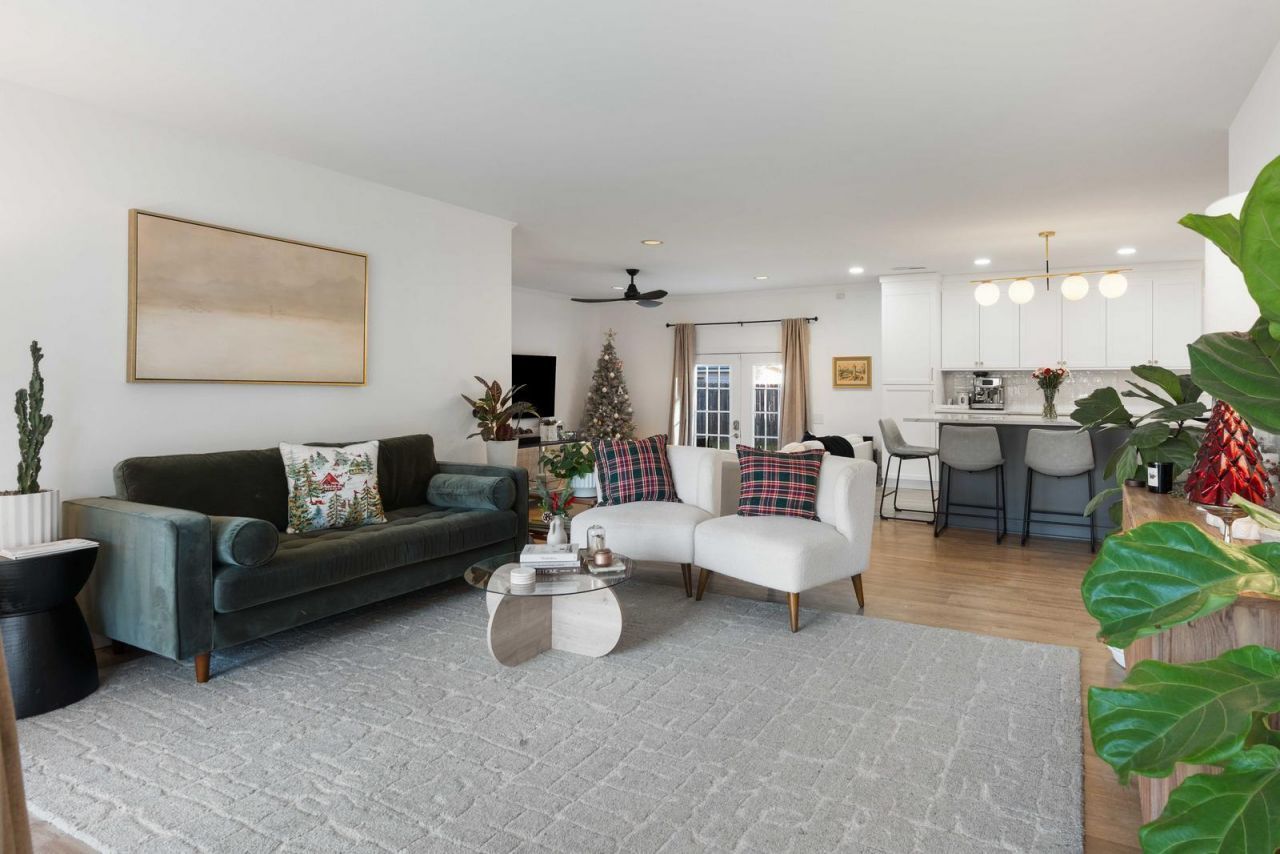 1893 Saint Julian Drive Photo 9