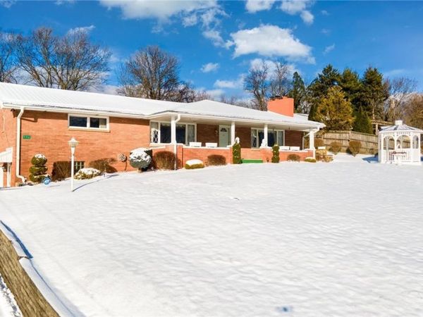 996 COUNTY ROAD 42, Toronto, OH 43964