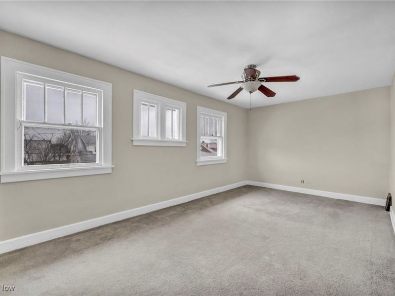 4633 Bader Avenue, Cleveland, OH 44109 Photo 22