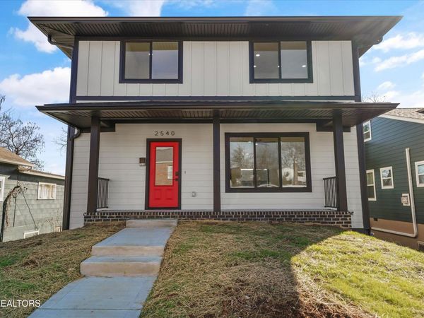 2540 Washington Ave, Knoxville, TN 37917