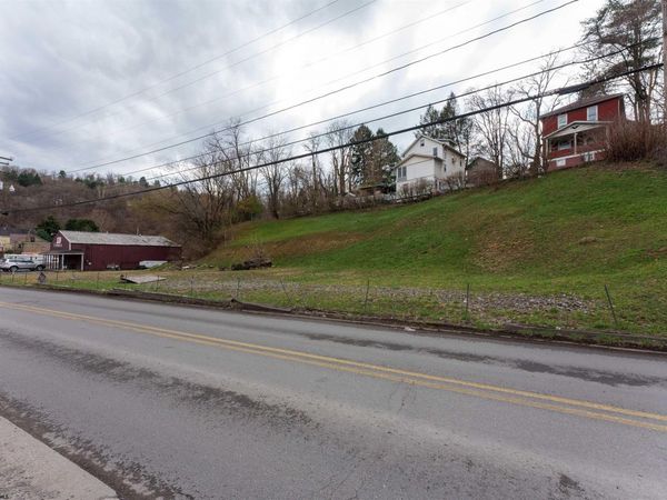 332 E Brockway Avenue, Morgantown, WV 26501