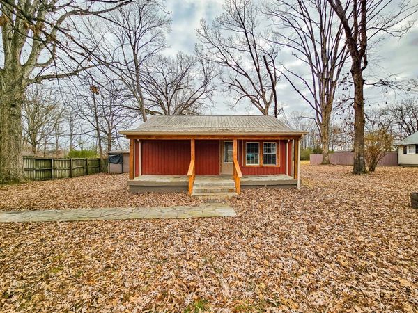 502 E Monroe St , Tullahoma, TN 37388