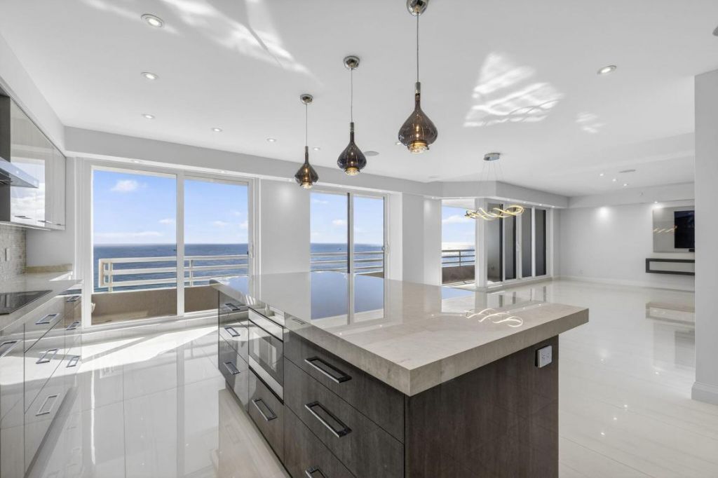 1500 S Ocean Boulevard, Unit 1602, Boca Raton, FL 33432 Photo