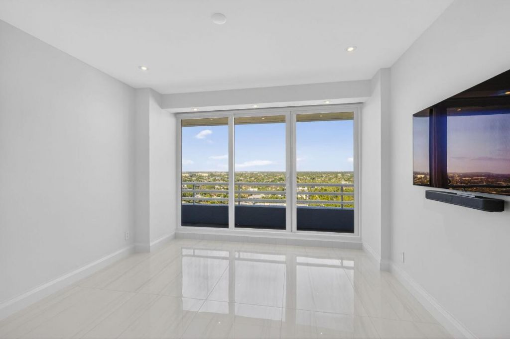 1500 S Ocean Boulevard, Unit 1602, Boca Raton, FL 33432 Photo