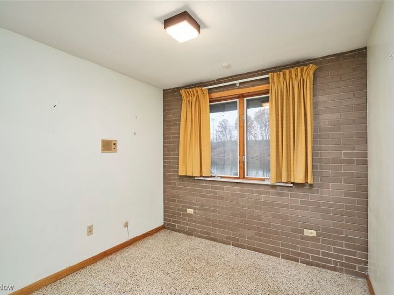 2671 Spring Valley Boulevard, Mogadore, OH 44260 Photo 15