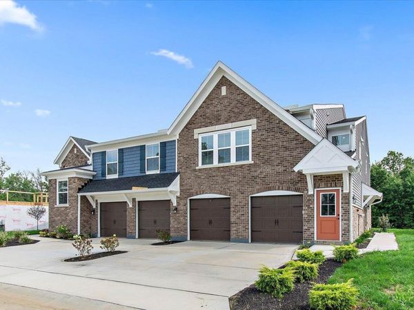304 Parkview Lane, Unit 93304, Miami Twp, OH 45150