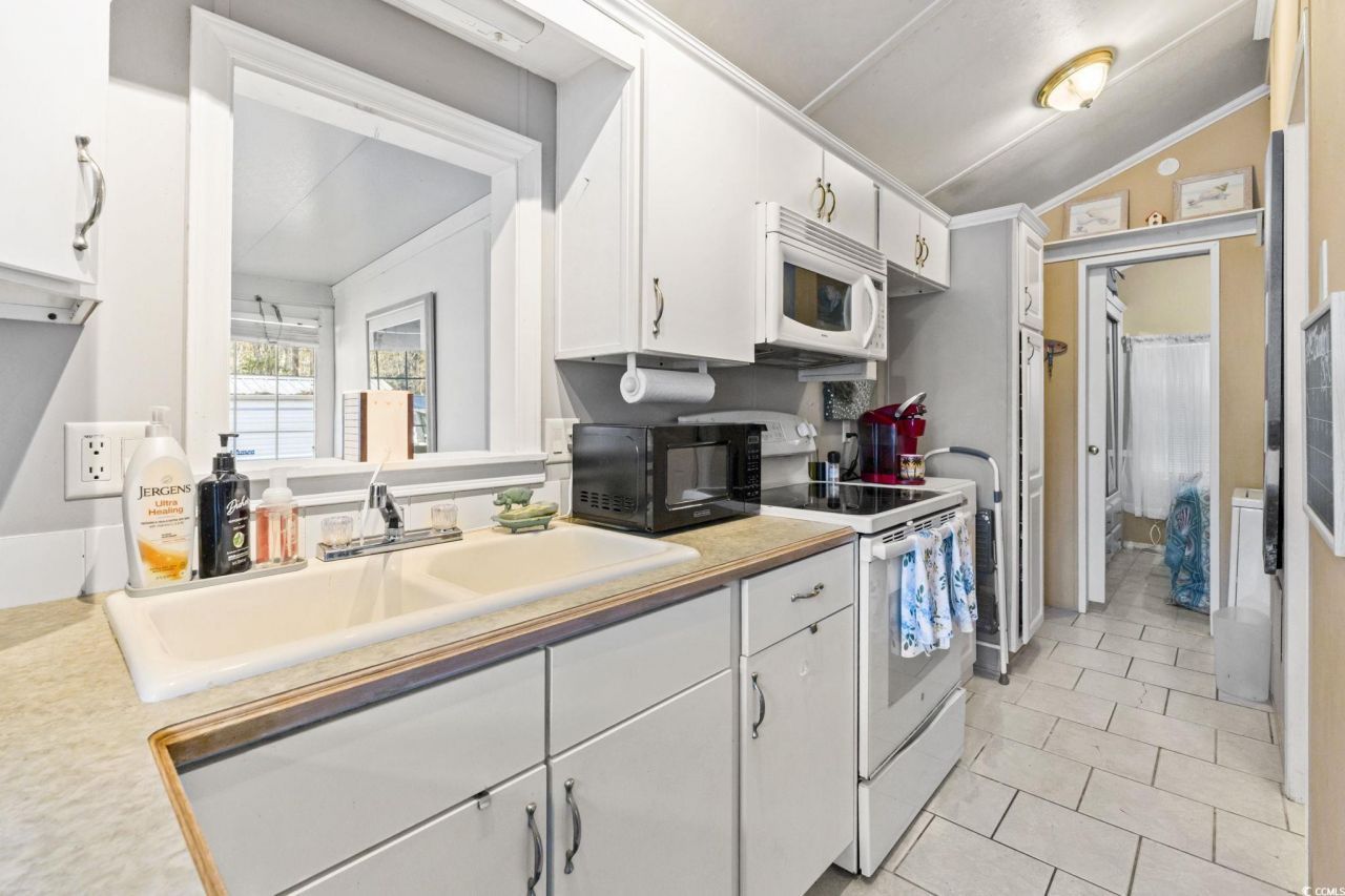 613 5th Ave. S Photo 20