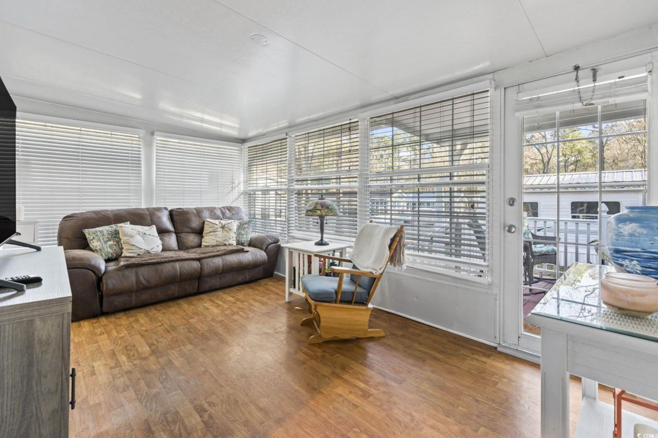 613 5th Ave. S Photo 9