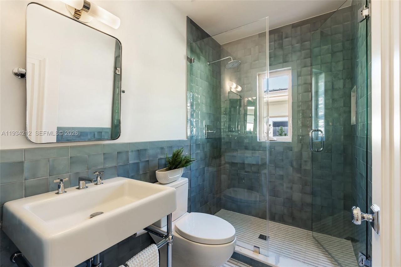 720 Madeira Ave, Coral Gables, FL 33134 Photo