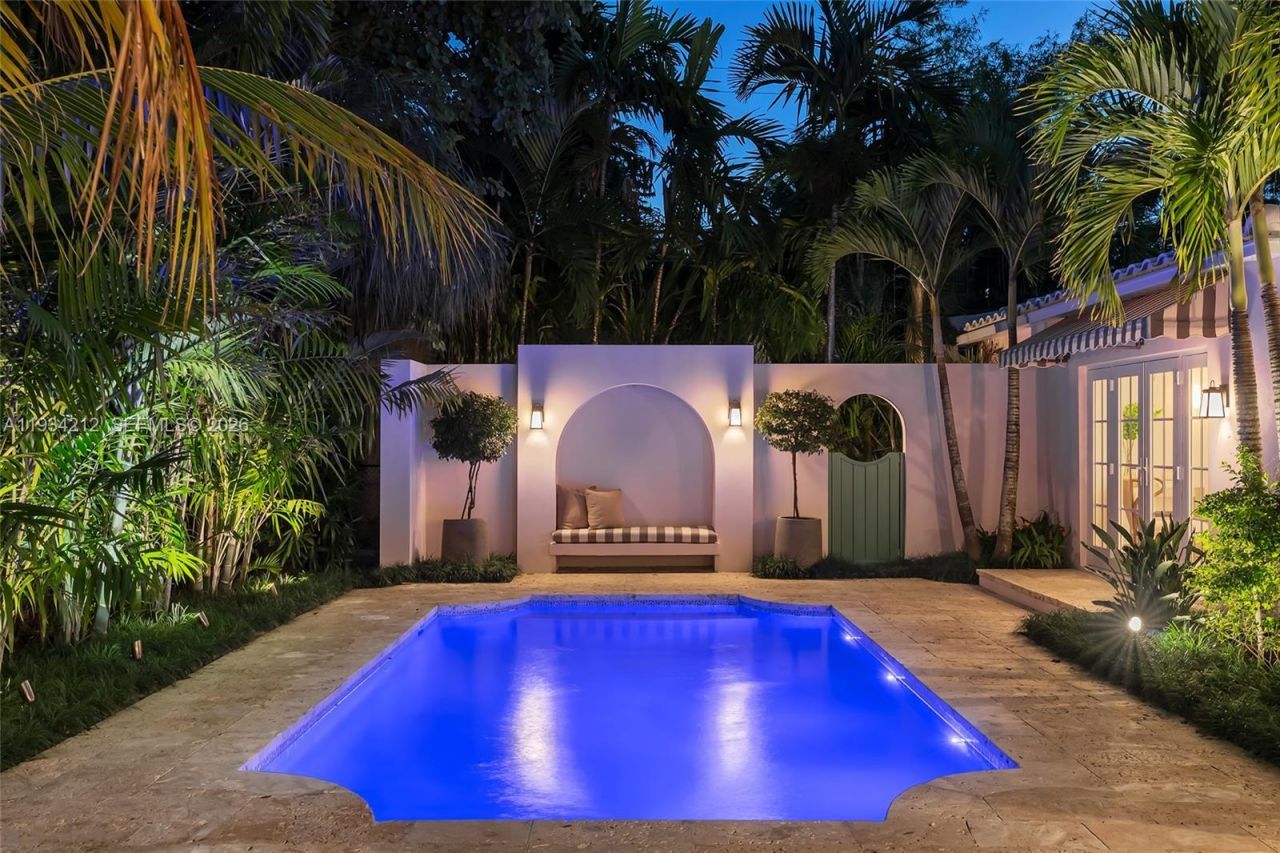 720 Madeira Ave, Coral Gables, FL 33134 Photo