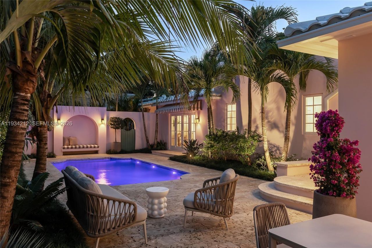 720 Madeira Ave, Coral Gables, FL 33134 Photo