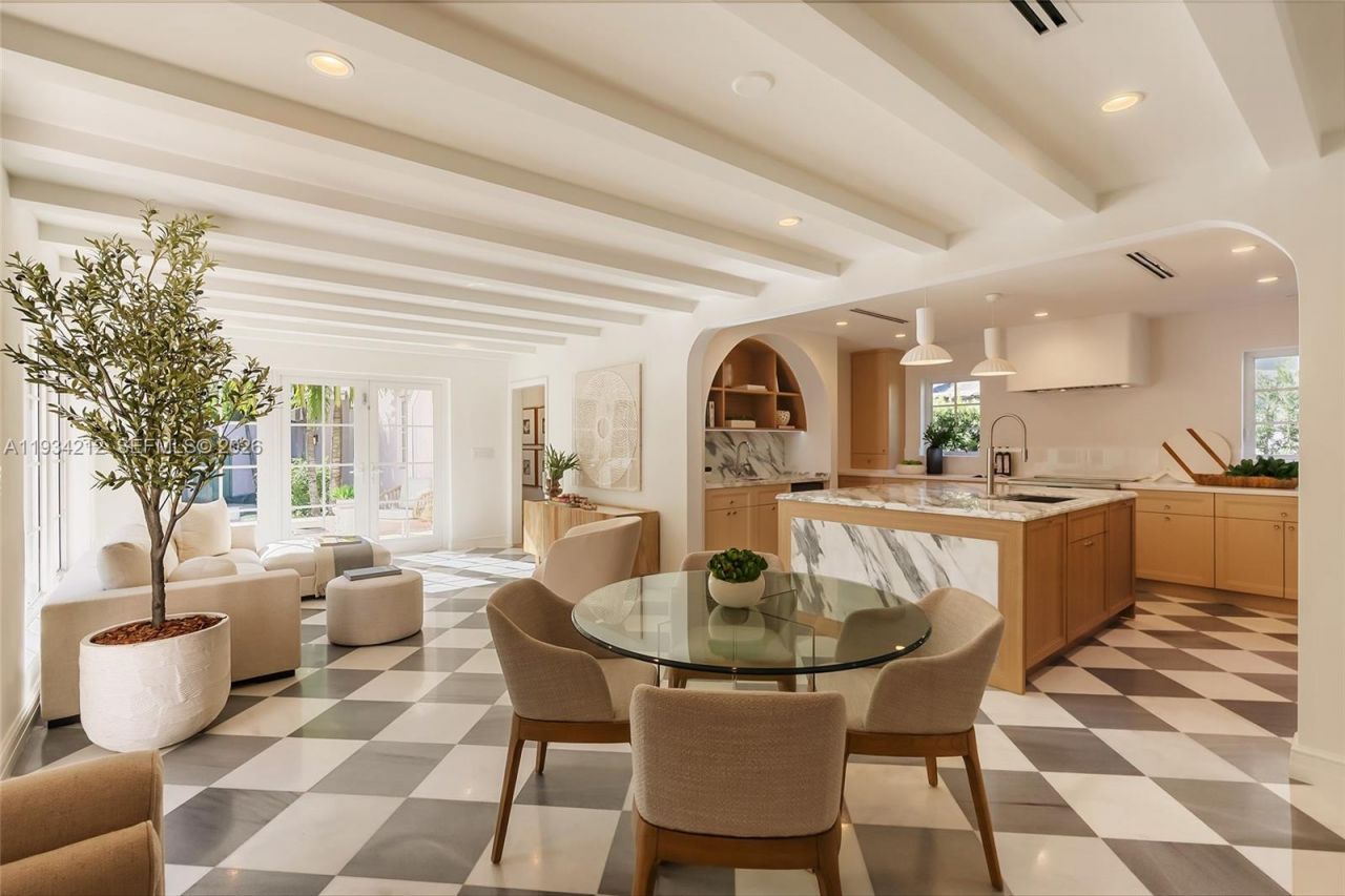 720 Madeira Ave, Coral Gables, FL 33134 Photo