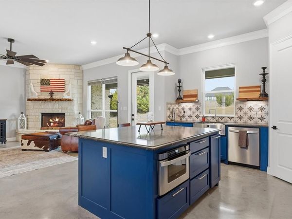 204 Martin Drive, Granbury, TX 76049