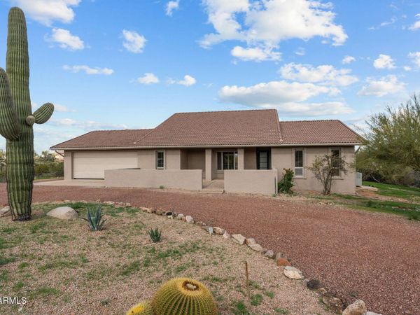 1560 Vista Drive, Wickenburg, AZ 85390