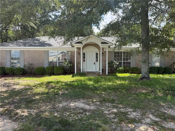 6241 Woodside Drive, Theodore, AL 36582