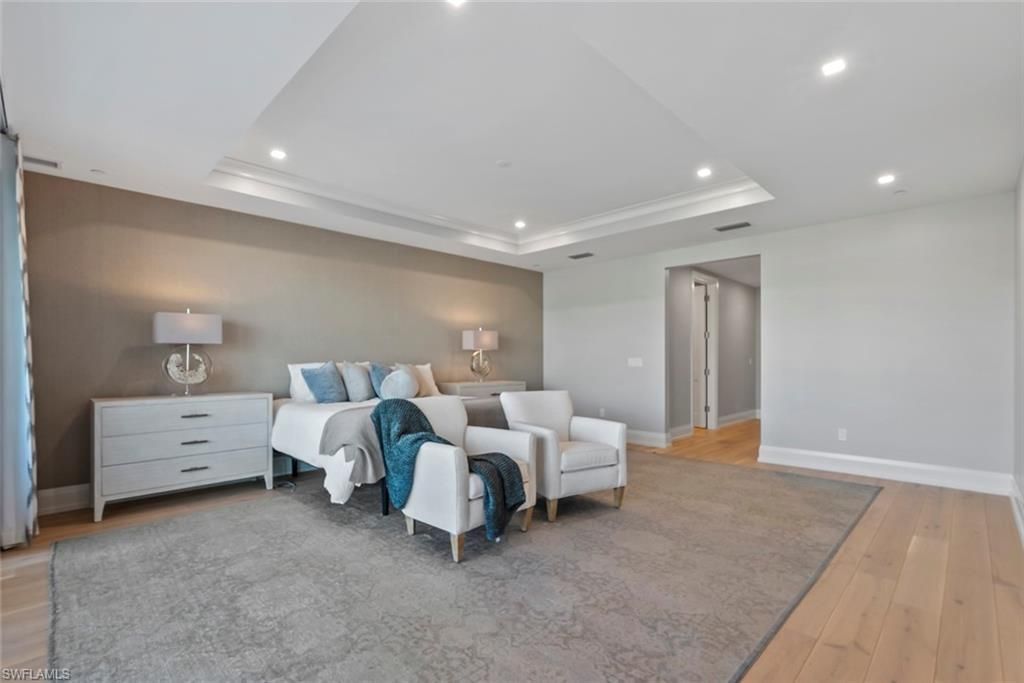 1820 Gulf Shore Blvd N, Unit 302-303, Naples, FL 34102 Photo