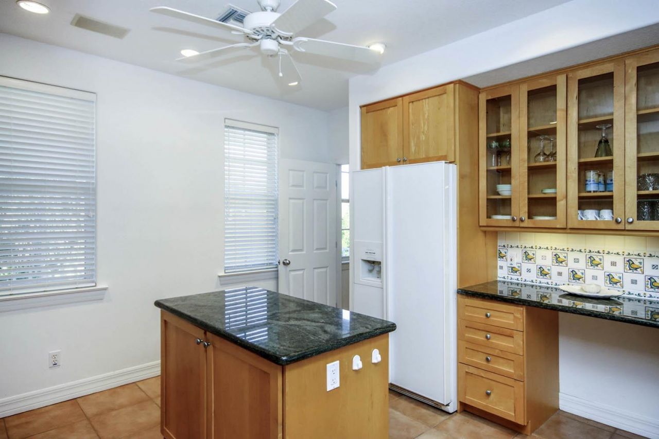 580 Sea Oats Dr, Sanibel, FL 33957 Photo