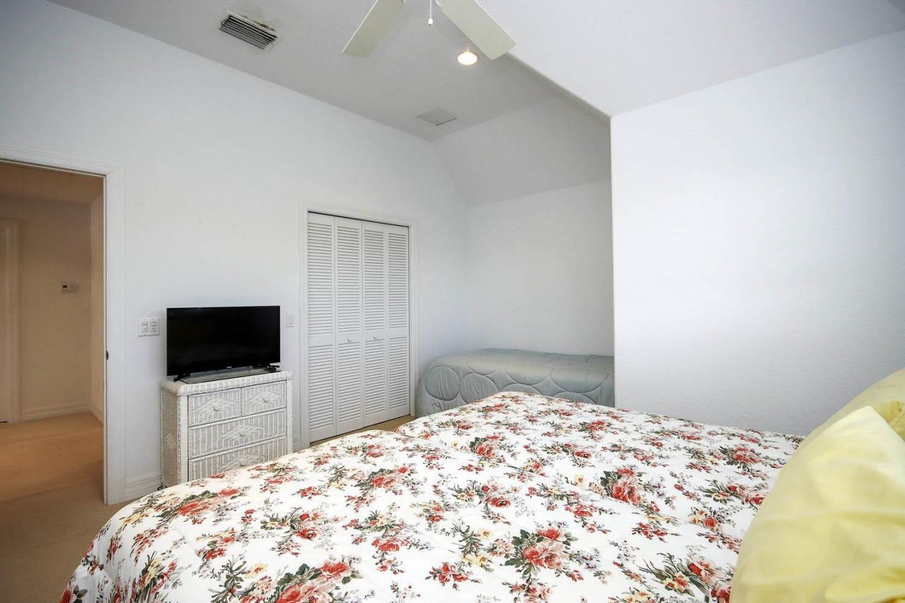 580 Sea Oats Dr, Sanibel, FL 33957 Photo