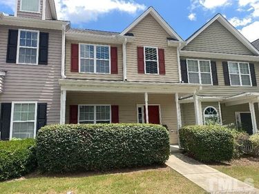 3911 Volkswalk Place, Raleigh, NC 27610