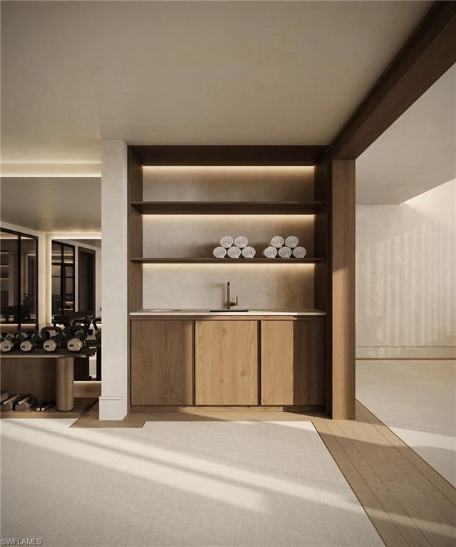 936 5th Ave S, Unit 201, Naples, FL 34102 Photo