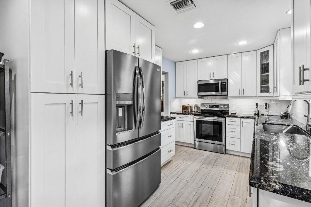 21720 Arriba Real, Unit 37-b, Boca Raton, FL 33433 Photo