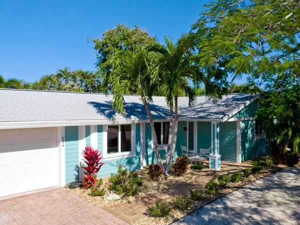 504 69th Street, Holmes Beach, FL 34217