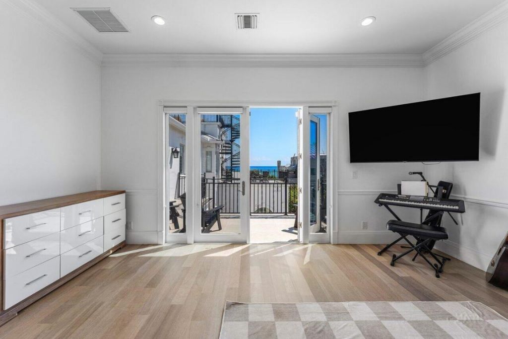 6080 Old Ocean Boulevard, Ocean Ridge, FL 33435 Photo