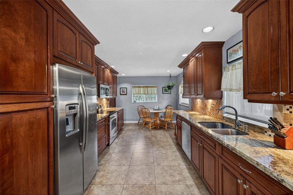 6710 NW 28th Ter, Fort Lauderdale, FL 33309 Photo