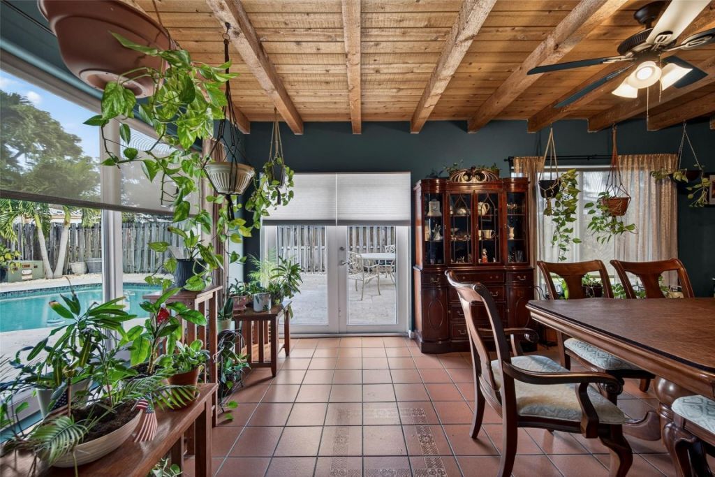 6710 NW 28th Ter, Fort Lauderdale, FL 33309 Photo