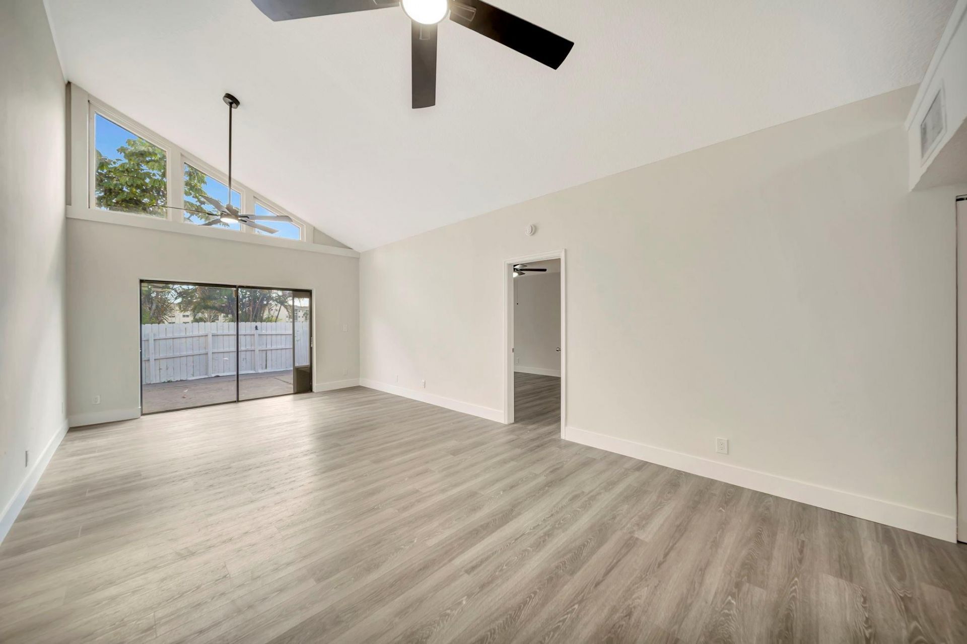 8454 NW 31st Court, Sunrise, FL 33351 Photo