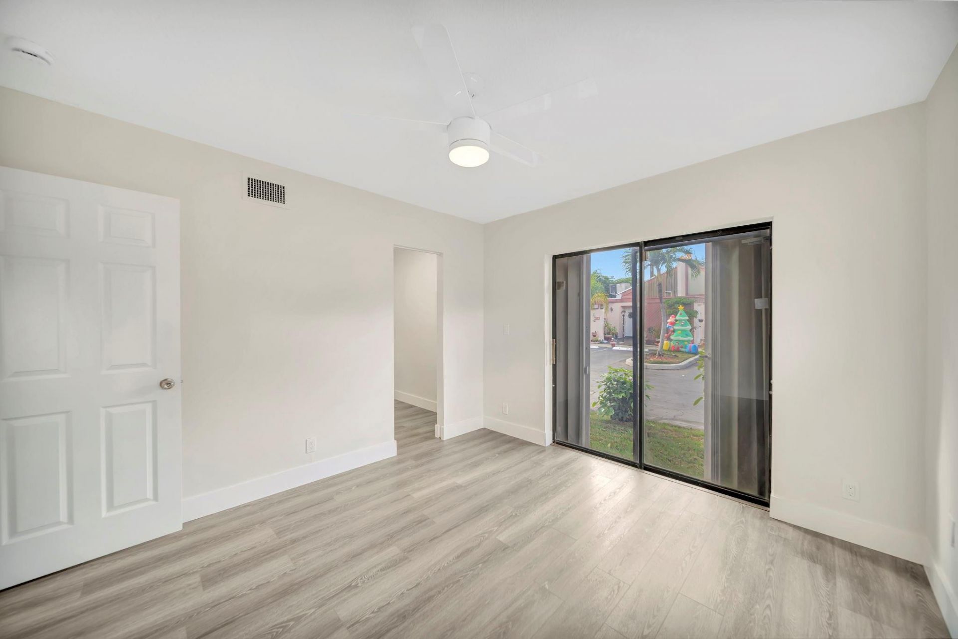 8454 NW 31st Court, Sunrise, FL 33351 Photo