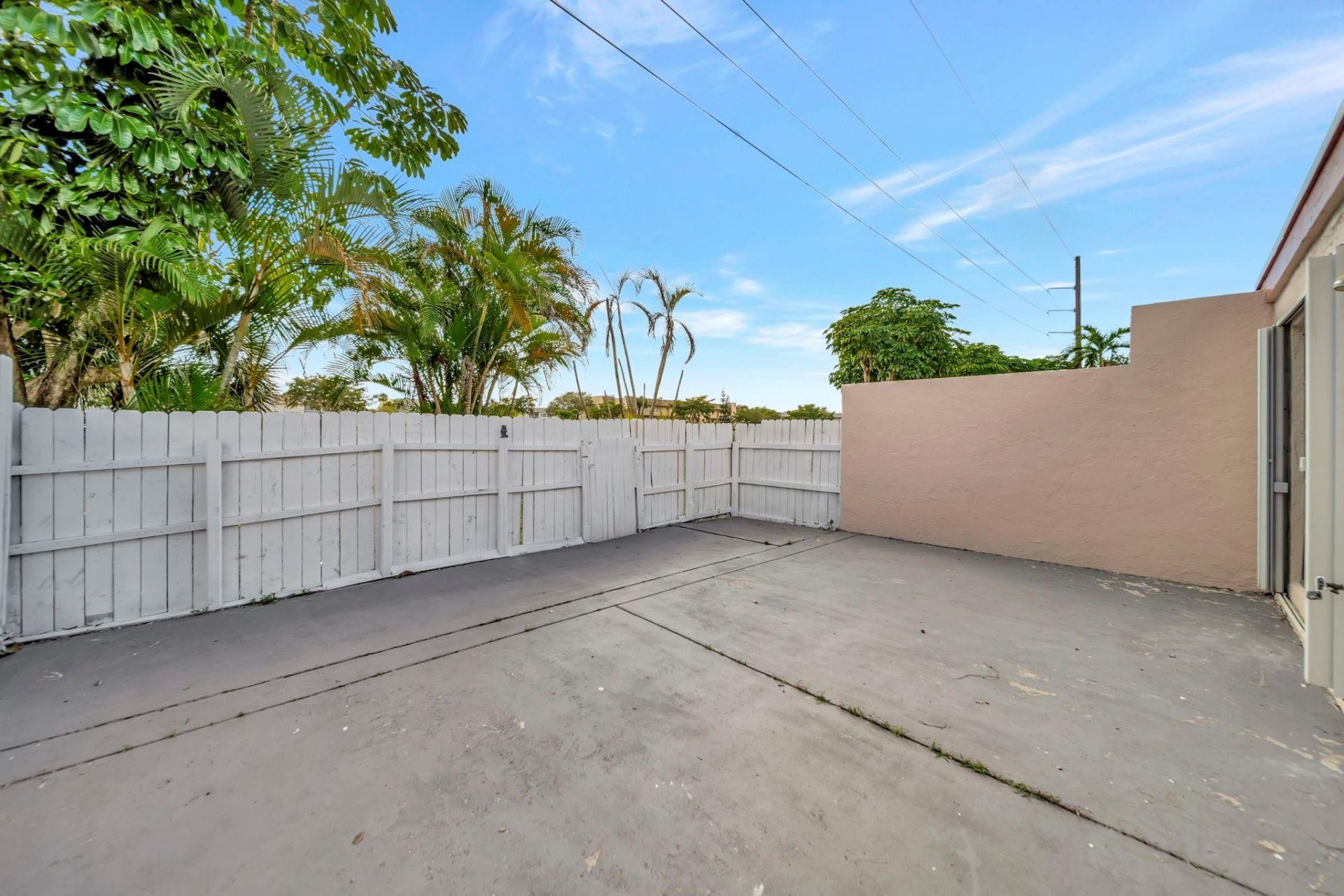 8454 NW 31st Court, Sunrise, FL 33351 Photo