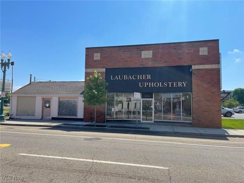814 Cleveland Avenue NW, Canton, OH 44702 Photo 1