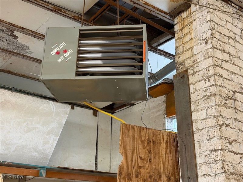 814 Cleveland Avenue NW, Canton, OH 44702 Photo 8