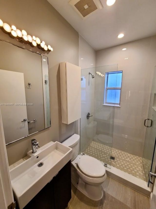 321 Hayes St, Unit 1-8, Hollywood, FL 33019 Photo