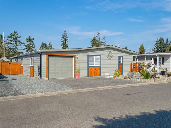 450 Stanford Ave E, Unit 42, Parksville, BC V9P 2S8