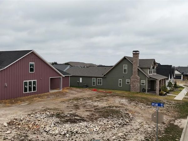 317 Dylan Way , Midlothian, TX 76065