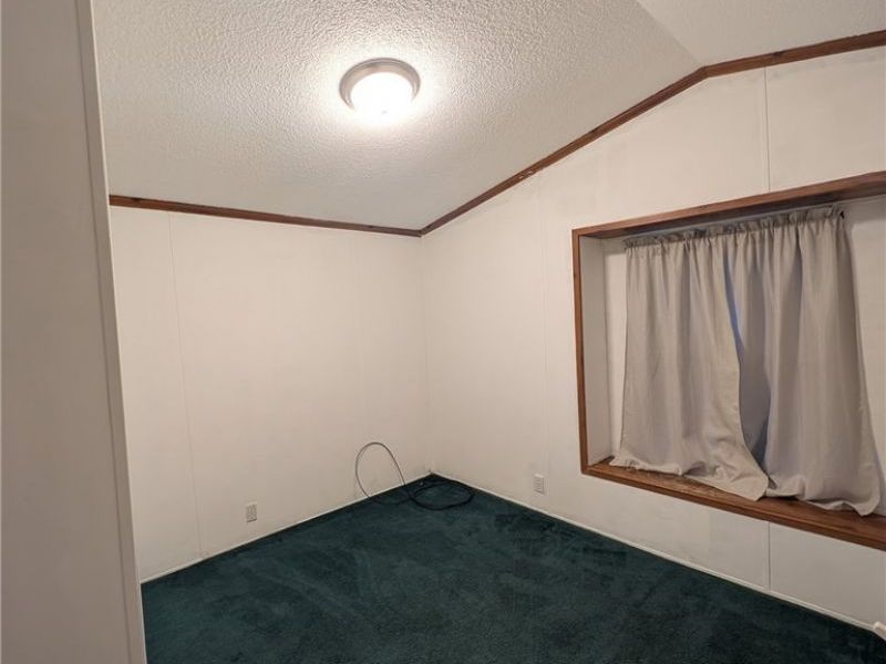 9623 Yoder Road, Sterling, OH 44276 Photo 11