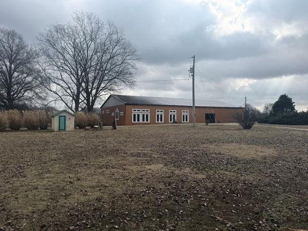 3040 Hwy 77, Trezevant, TN 38258