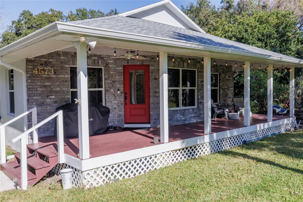 4573 Lake James Circle, Edgewater, FL 32141 Main Photo