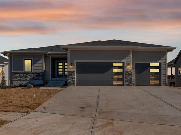 14033 S Landon Street, Olathe, KS 66061