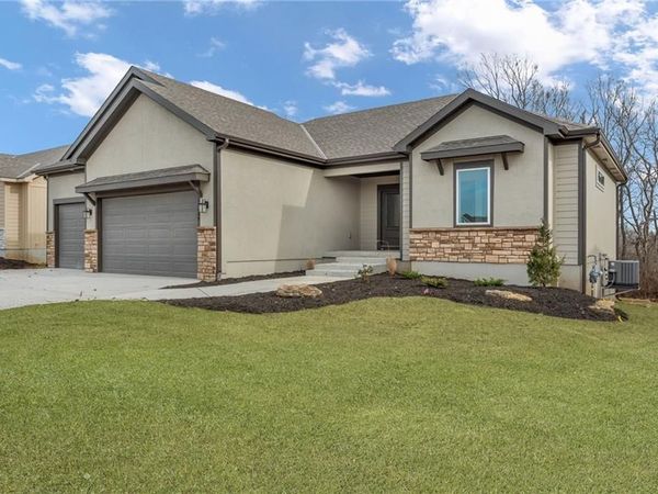 14009 S Landon Street, Olathe, KS 66061