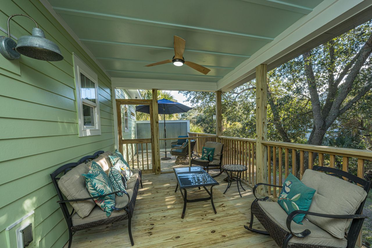 211 W Hudson Avenue Photo 33