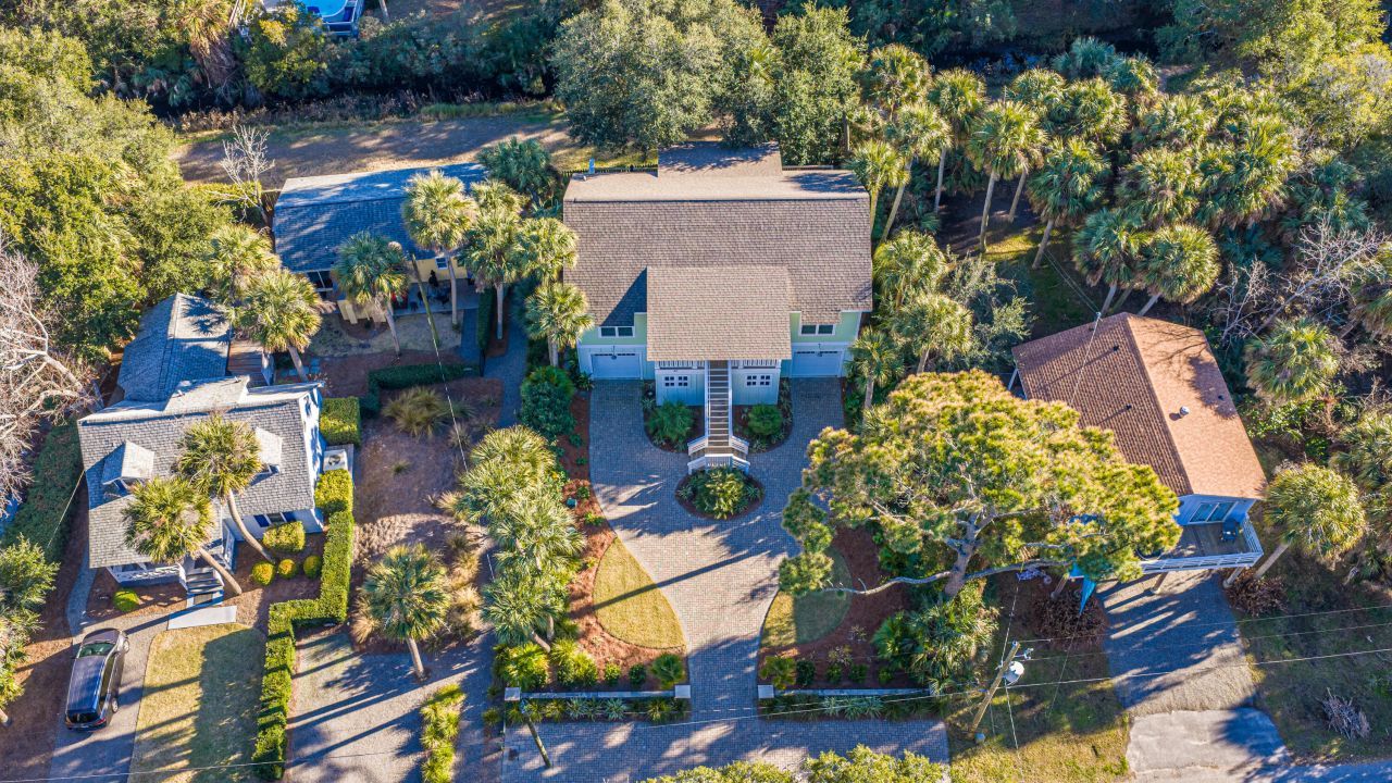 211 W Hudson Avenue Photo 51