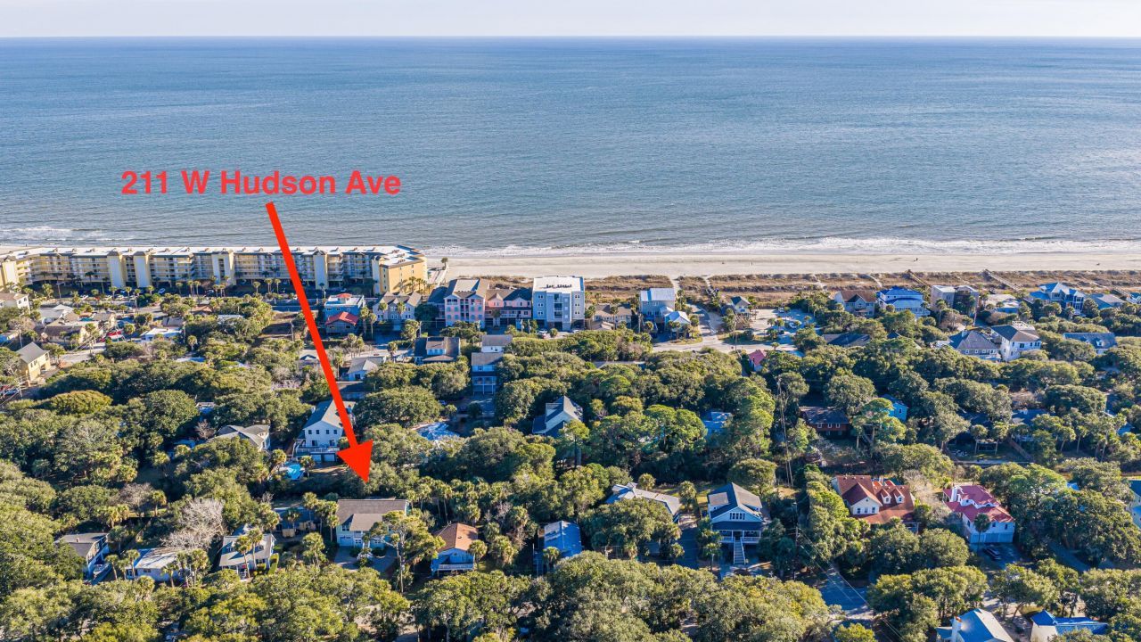 211 W Hudson Avenue Photo 56