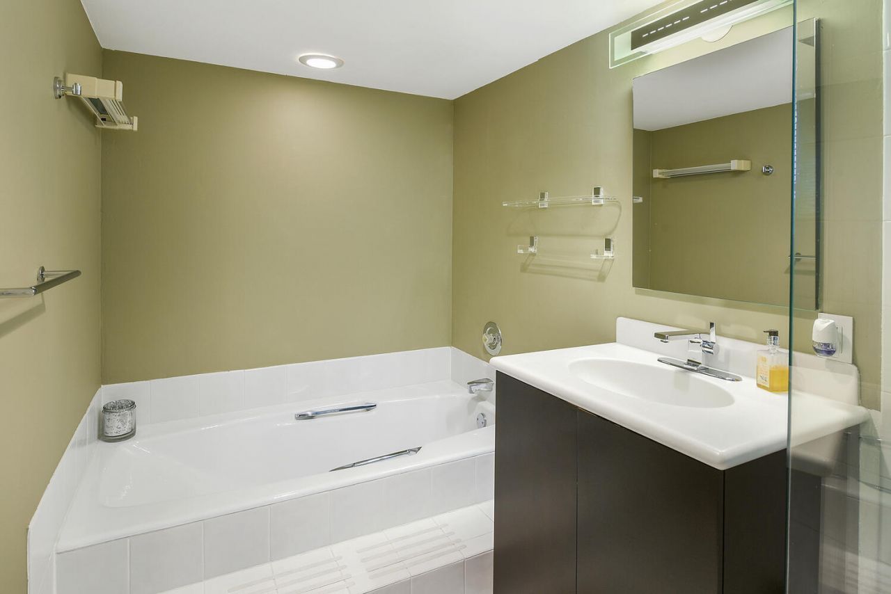 7369 Orangewood Lane, Unit 108, Boca Raton, FL 33433 Photo