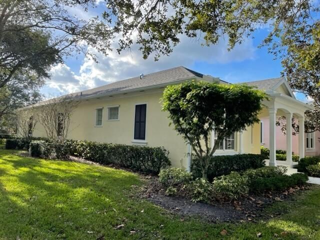 180 Paradise Circle, Jupiter, FL 33458 Photo