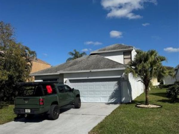 94 MAGNOLIA Circle, Boynton Beach, FL 33436