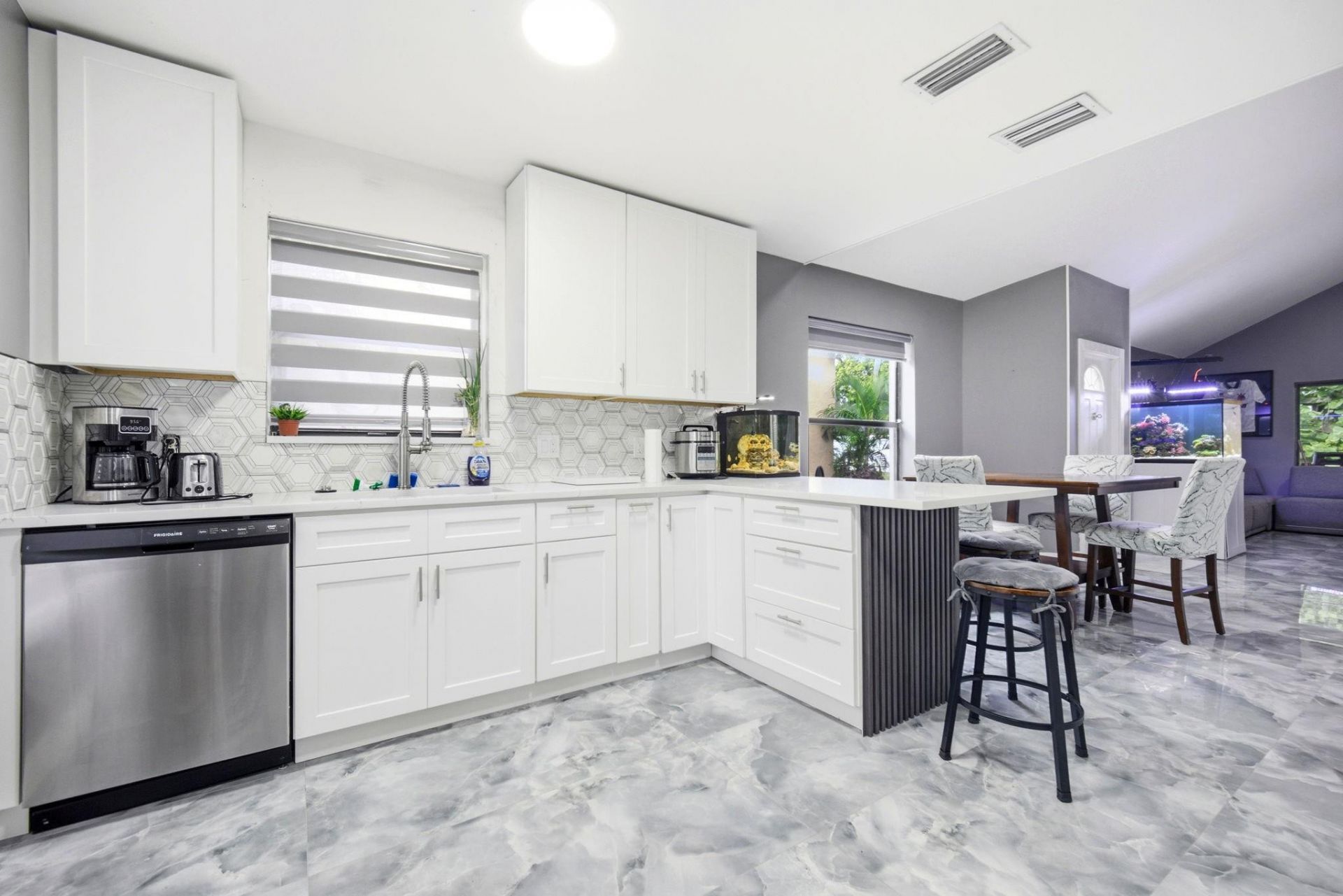 94 Magnolia Circle, Boynton Beach, FL 33436 Photo